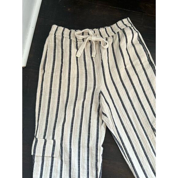 Zara Striped Balloon Pants, size Medium - Picture 2 of 3
